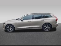 Gebraucht Volvo V60 Core 163 PS (119 kW) 2023 Kombi