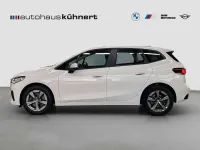Gebraucht BMW 223 Active Tourer Sport Line 197 PS (144 kW) 2023 Weiß Van / Kleinbus