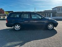 Usata Ford Focus 121 CV (88 kW) 2002 Blu Station wagon