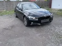 Gebraucht BMW 316 136 PS (100 kW) 2012 Schwarz Limousine