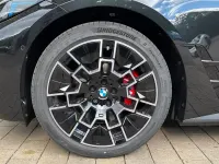 Neu BMW i4 Comfort Edition 250 kW (340 PS) 2026 Saphirschwarz metallic Limousine