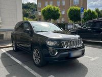 Usado Jeep Compass Limited 174 HP (127 kW) 2015 Preto SUV