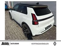 Neu Renault 5 E-Tech Komfort 110 kW (150 PS) 2026 Perlmuttweiã metallic, dach blackpearlschwarz Kleinwagen
