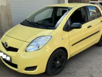Gebraucht Toyota Yaris 100 PS (73 kW) 2009 Gelb Kleinwagen