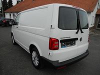 Gebraucht VW T6 114 PS (83 kW) 2017 Weiß Van