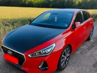 Gebraucht Hyundai i30 Style 140 PS (102 kW) 2017 Rot Limousine