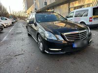 Gebraucht Mercedes E250 Avantgarde 204 PS (150 kW) 2013 Schwarz Kombi