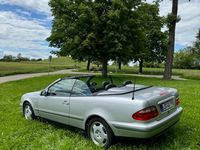 Gebraucht Mercedes CLK230 Elegance 197 PS (144 kW) 1999 Silber Cabrio