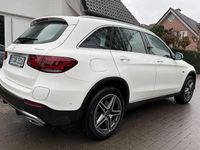 Gebraucht Mercedes GLC300e 211 PS (155 kW) 2021 Weiß SUV