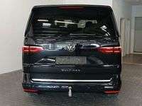 Gebraucht VW Multivan Style 150 PS (110 kW) 2024 Schwarzkeine angabe Van