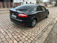 Gebraucht Ford Mondeo 150 PS (110 kW) 2008 Schwarz Limousine