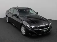 Gebraucht BMW 318 Sport Line 156 PS (114 kW) 2024 Schwarz 2668 Limousine