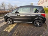 Gebraucht Peugeot 1007 73 PS (53 kW) 2006 Schwarz Van / Kleinbus