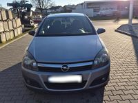 Gebraucht Opel Astra 105 PS (77 kW) 2005 Silber Limousine