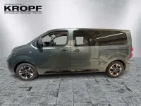 Neu Opel Zafira Life 177 PS (130 kW) 2025 Kapri grün Van / Kleinbus