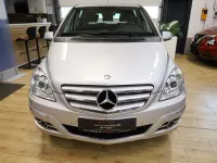 Gebraucht Mercedes B160 95 PS (69 kW) 2011 Silber Van / Kleinbus