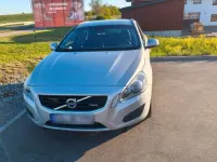 Gebraucht Volvo V60 R-Design 163 PS (119 kW) 2011 Silber Kombi