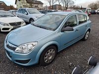 Gebraucht Opel Astra Selection 90 PS (66 kW) 2009 Silber Limousine