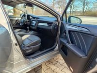 gebraucht Toyota Avensis 1,6-l-D-4D Comfort Touring Sports Co...