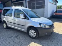 Gebraucht VW Caddy Trendline 102 PS (75 kW) 2011 Silber Van / Kleinbus