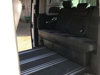 Second-hand VW T5 179 CP (131 kW) 2014 Negru Van