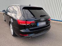 Gebraucht Audi A4 Sport 207 PS (152 kW) 2016 Schwarz Kombi