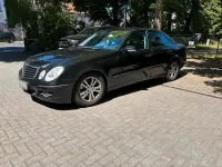 Gebraucht Mercedes E220 170 PS (125 kW) 2009 Schwarz Limousine