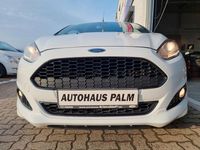 Gebraucht Ford Fiesta ST-Line 125 PS (91 kW) 2016 Frozen white Kleinwagen