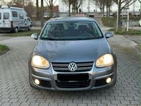 Gebraucht VW Jetta 105 PS (77 kW) 2006 Limousine