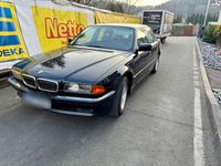 Gebraucht BMW 728 193 PS (141 kW) 1995 Schwarz Limousine