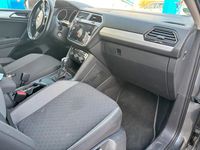 Gebraucht VW Tiguan 150 PS (110 kW) 2019 Grau SUV