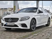 Gebraucht Mercedes C300e 306 PS (225 kW) 2019 Weiß Limousine
