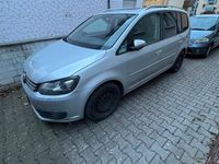Gebraucht VW Touran Highline 170 PS (125 kW) 2011 Silber Van / Kleinbus