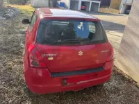 Gebraucht Suzuki Swift 92 PS (67 kW) 2010 Rot Kleinwagen