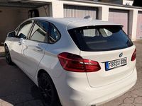 Gebraucht BMW 218 Active Tourer Performance 150 PS (110 kW) 2016 Weiß Van / Kleinbus