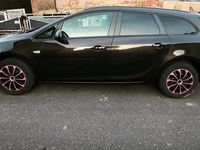 Gebraucht Opel Astra 179 PS (131 kW) 2013 Braun Kombi