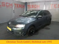 Gebraucht Skoda Rapid Ambition 105 PS (77 kW) 2015 Grau Kleinwagen