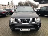 gebraucht Nissan Navara 2.5 dCi DPF Automatik Double Cab