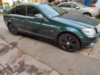 Gebraucht Mercedes C230 Avantgarde 204 PS (150 kW) 2008 Grün Limousine