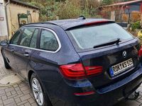 Gebraucht BMW 525 231 PS (169 kW) 2017 Blau Kombi