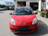 Gebraucht Renault Twingo Authentique 58 PS (42 kW) 2009 Rot Kleinwagen