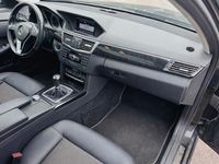 Gebraucht Mercedes E200 136 PS (100 kW) 2013 Schwarz Kombi