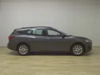 Używany Ford Focus Cool & Connect 120 KM (88 kW) 2022 Szary Sedan/Limuzyna
