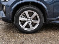 Second-hand Volvo XC90 Plus 455 CP (334 kW) 2025 Albastru SUV