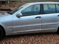 Gebraucht Mercedes C200 122 PS (89 kW) 2003 Grau Kombi
