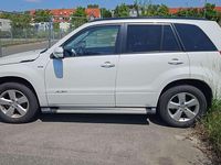 Gebraucht Suzuki Grand Vitara 129 PS (94 kW) 2012 Weiß SUV