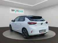 Gebraucht Opel Corsa Elegance 101 PS (74 kW) 2020 Schnee weiß Kleinwagen