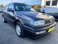 Gebraucht VW Vento 75 PS (55 kW) 1993 Braun Limousine