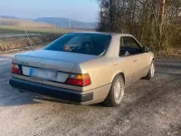 Gebraucht Mercedes 230 136 PS (100 kW) 1987 Coupé