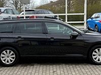 Gebraucht VW Passat 150 PS (110 kW) 2022 Schwarz Kombi